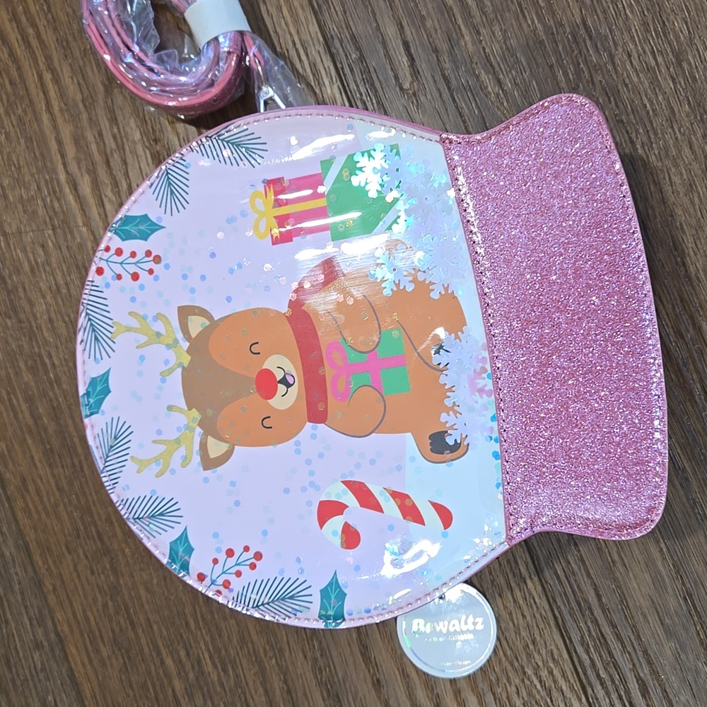 NWT..BEWALTZ REINDEER SNOW GLOBE PURSE.. #6629